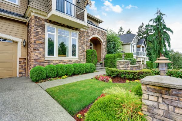 Residential Landscaping in Valrico