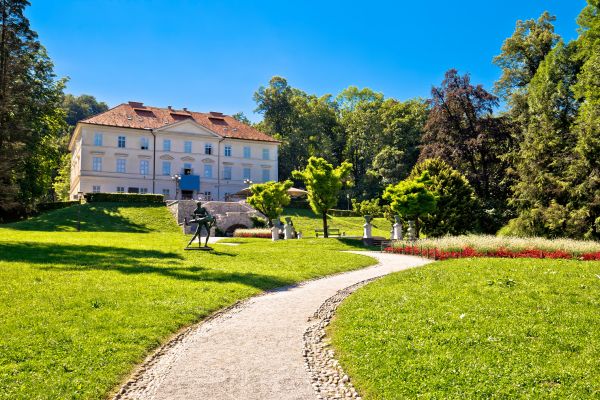 Park Landscape Maintenance in Valrico